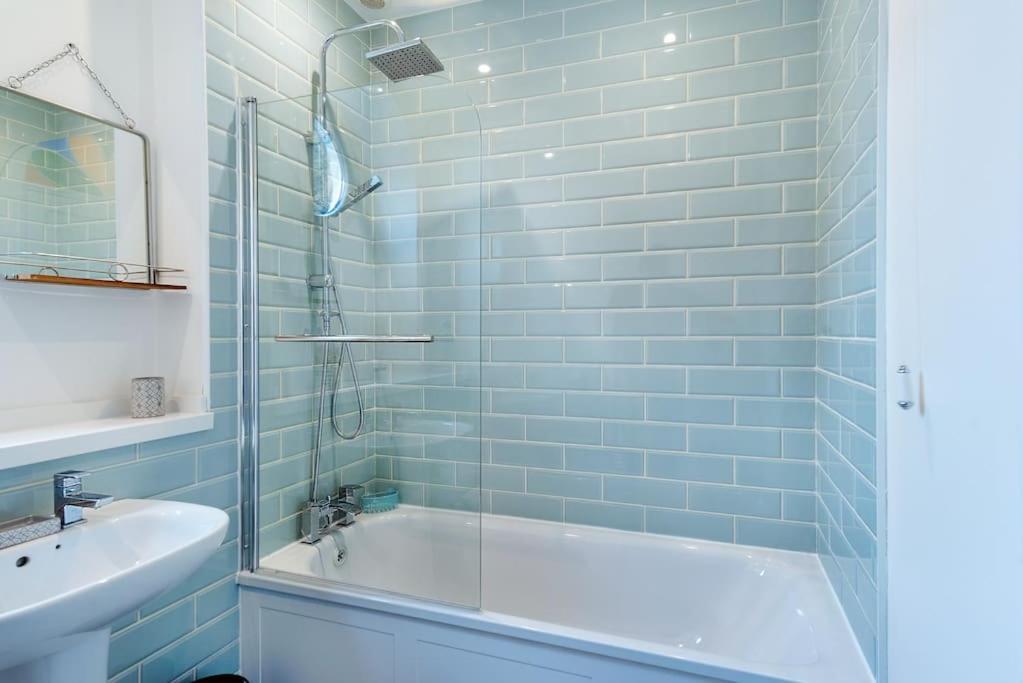 Holiday home Cosy 200 Year Old Listed Near To St Andrews